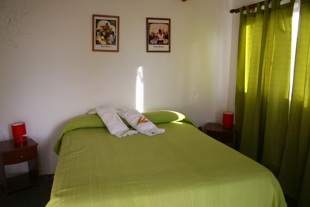 Hostal Sunset Hanga Roa Bilik gambar